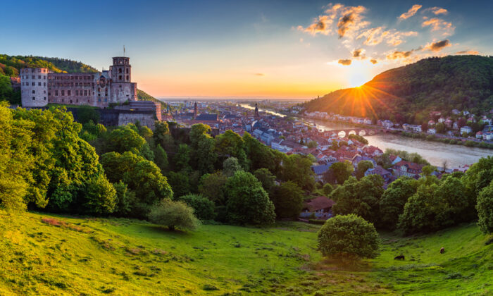 Germany's Heidelberg Castle: A Monument to Past Greatness