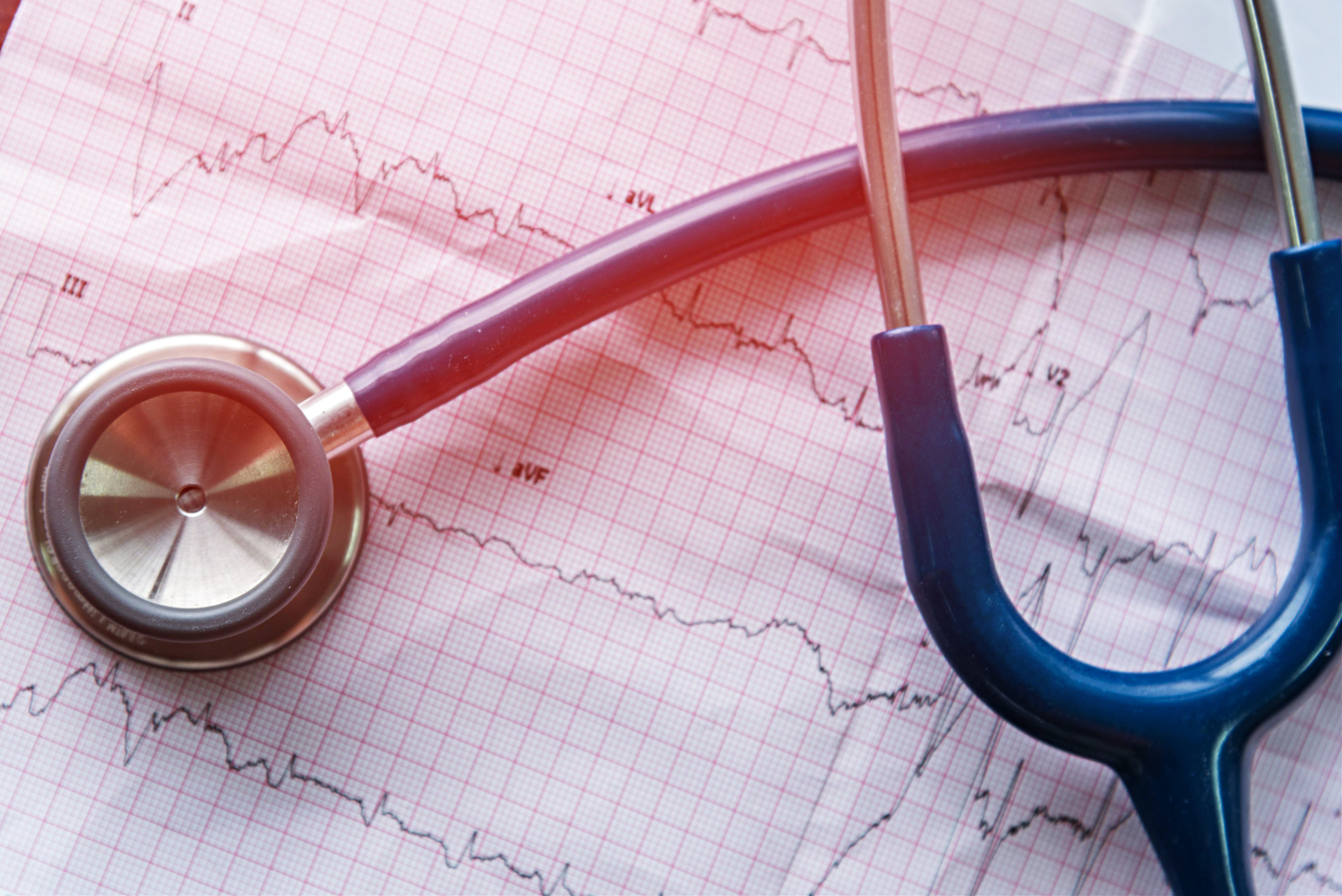 Hundreds of French Citizens Suffer Cardiac Events After Bivalent Boosters - Vimarsana News