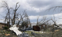 3 Dead in Arkansas After Tornados Hit, Multiple States Under Tornado Watch