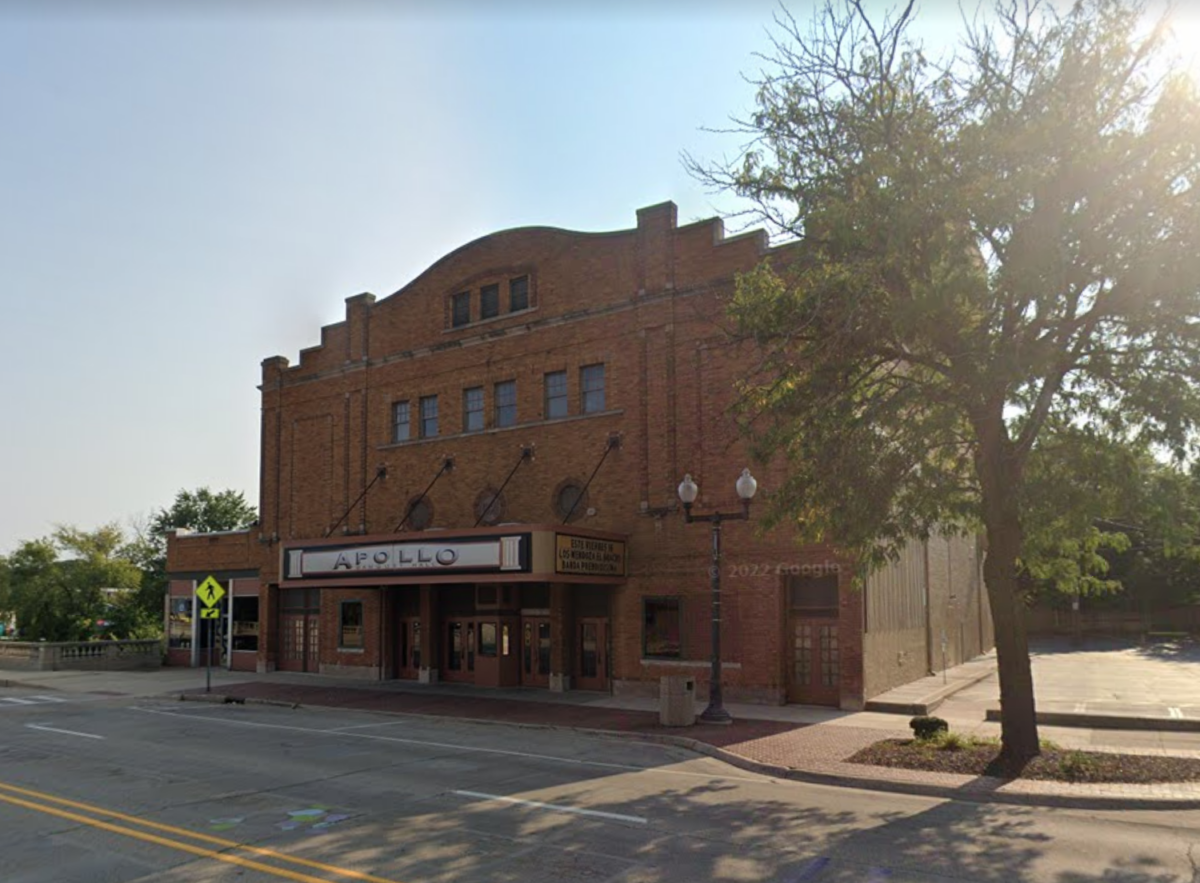 NextImg:At Least 1 Dead, 28 Injured After Roof Collapses During Death Metal Concert in Illinois