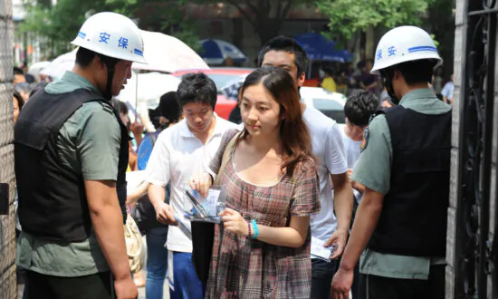 CCP Includes Xi’s Quotes in National College Entrance Exam Again to Tighten Political Control
