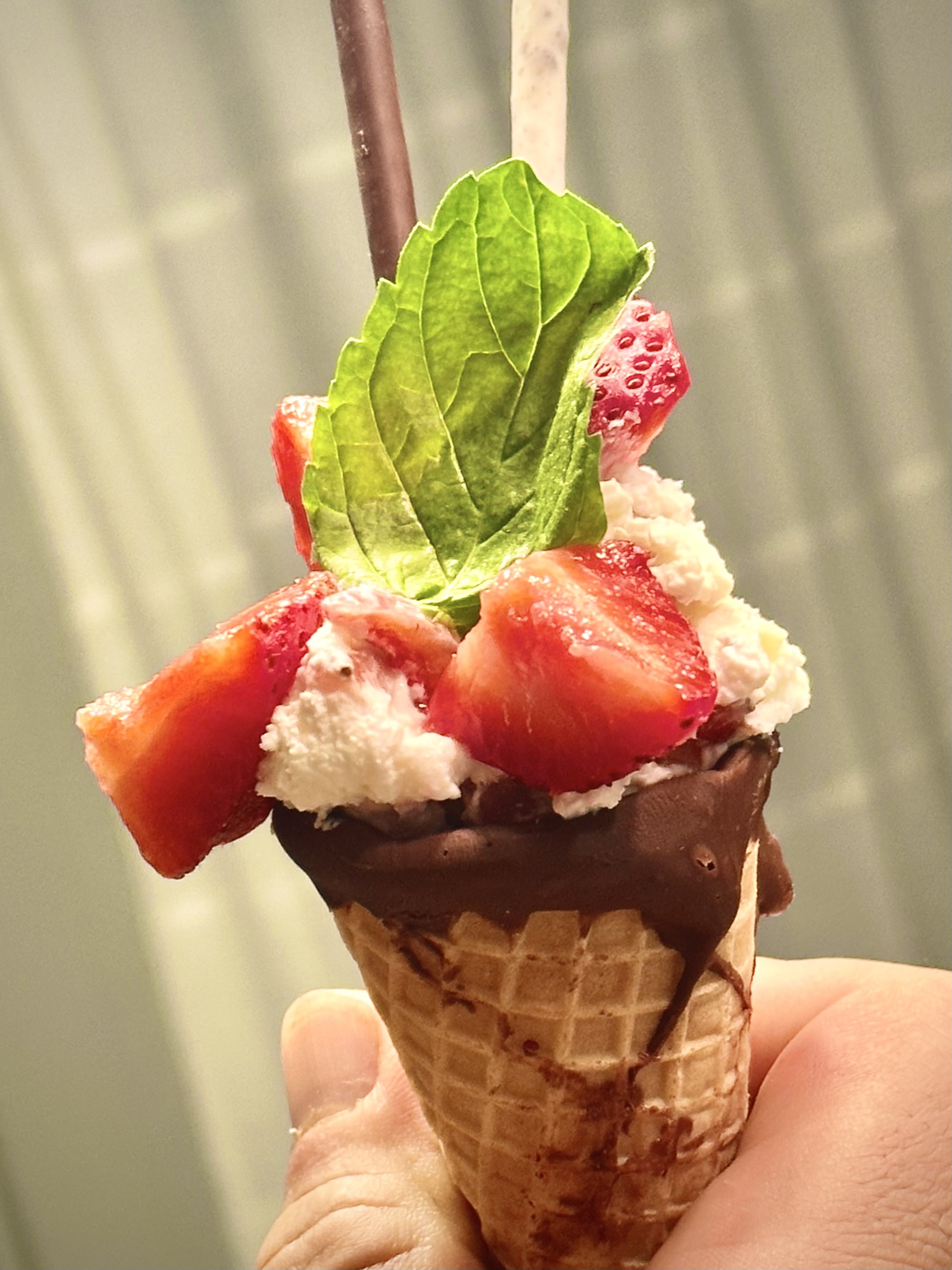 Id5226493-mothers-day-strawberry-ricotta-cone