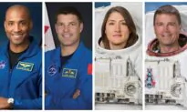 NASA’s 1st Moon Crew in 50 Years Includes 1 Woman, 3 Men