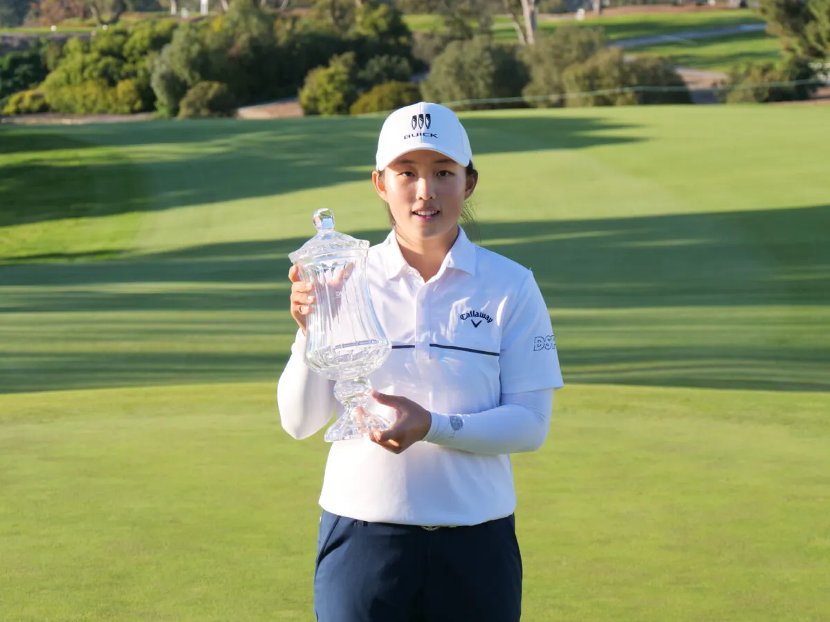 Running Yin holds her first LPGA Tour trophy at the DIO Implant LA Open, at Palos Verdes Golf Club in Palos Verdes Estates, Calif., on April 2, 2023. (Nhat Hoang/The Epoch Times)