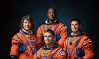 NASA Administrator Says US in ‘Space Race’ With China