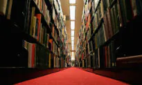 Texas Judge Orders Books Banned From Public Libraries Be Returned to Shelves