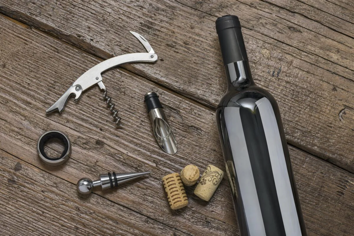 A number of gadgets have been designed to remove corks from wine bottles. (limpido/Shutterstock)