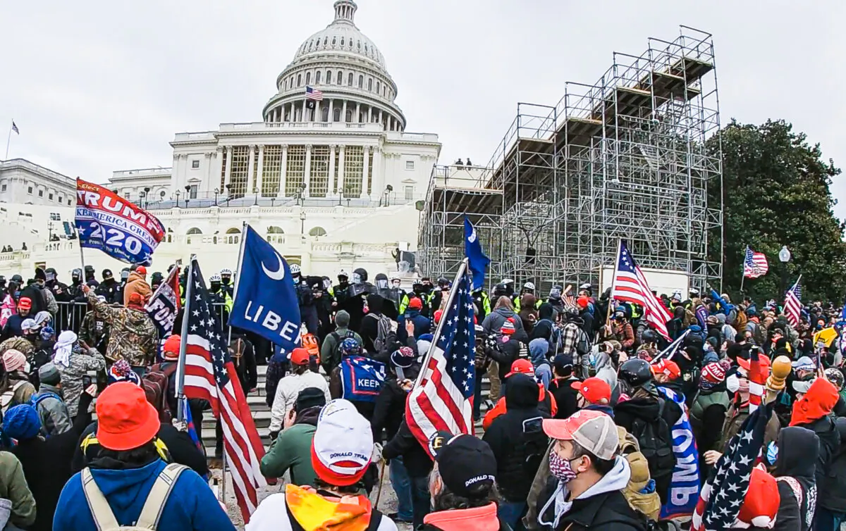 Protesters gather at the police line on the west side of the U.S. Capitol on Jan. 6, 2021. (Special to The Epoch Times)