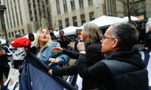 Trump Supporters, Detractors Protest Outside Manhattan Courthouse Amid Arraignment
