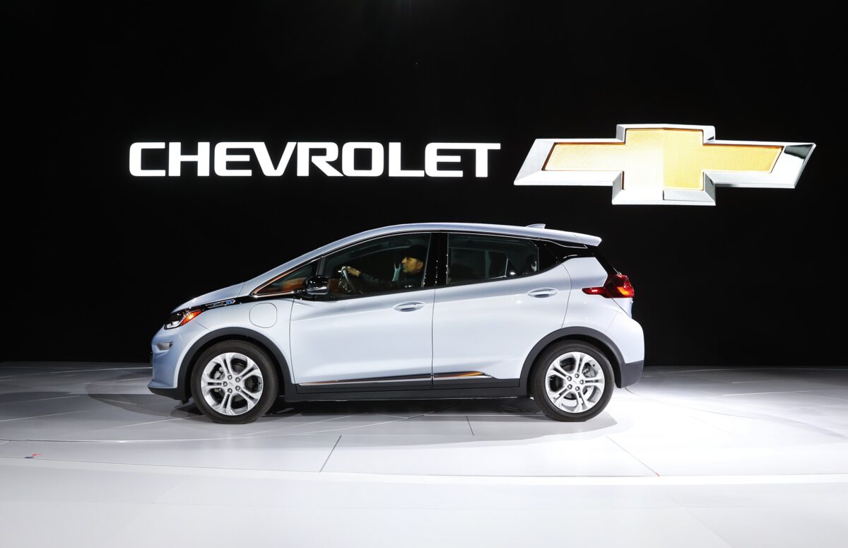 NextImg:GM Passes Ford to Take No. 2 Spot in EV Sales Behind Tesla