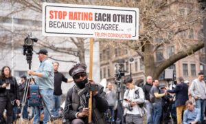 ‘Love Wins’: Trump Supporters, Detractors in NY Promote Peaceful Disagreement Amid Rising Political Tensions