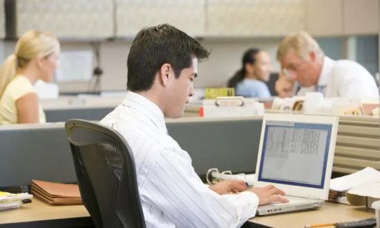 American Workers Want About $76,000 in Starting Wages to Take a Job Due to Inflation