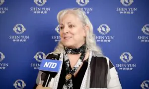 Shen Yun Is Bringing Peace, Love, Joy, and Kindness, Says County Commissioner