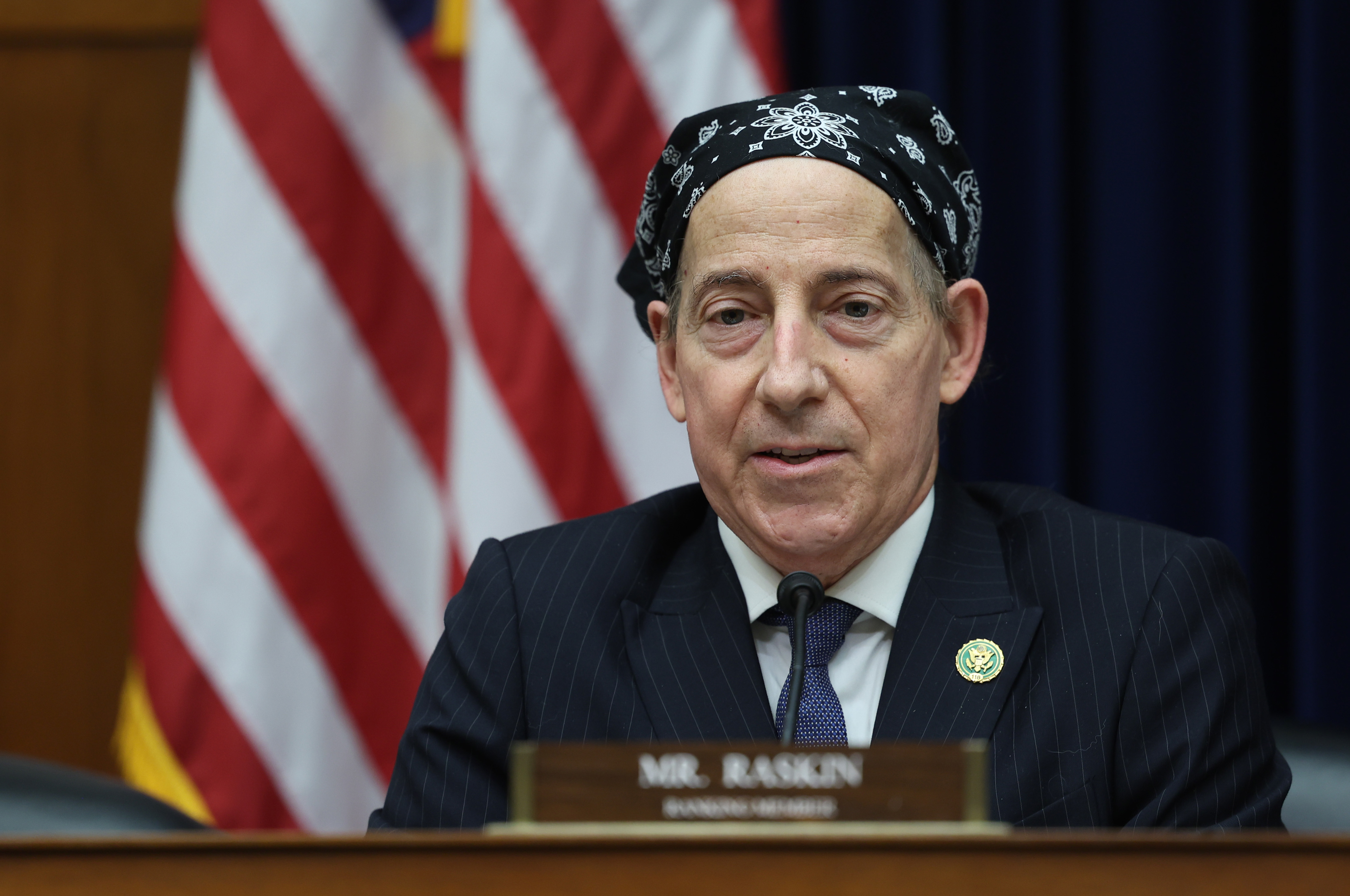 Top Congressional Democrat Defends 'Woke' ESG Investing - Vimarsana News