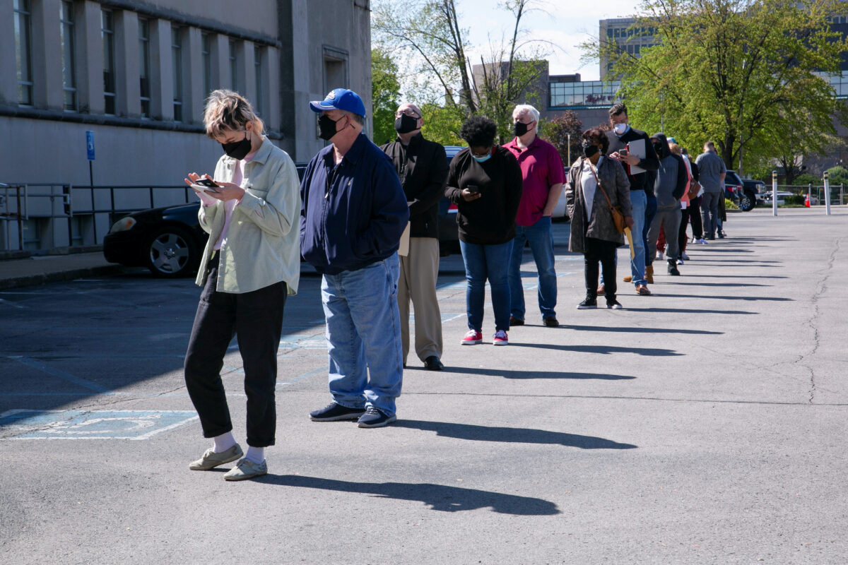 NextImg:US Job Market Adds Less Jobs in March: ADP Report