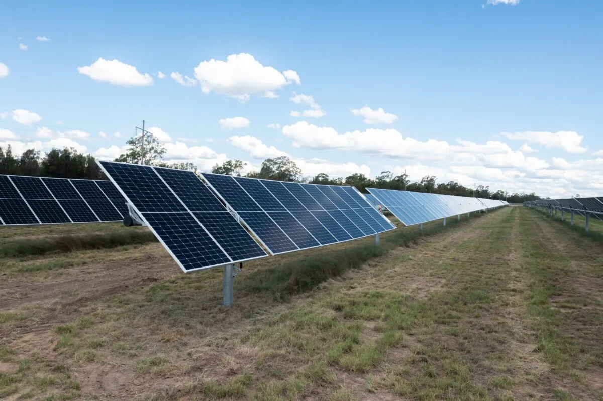 This photo shows solar panels installed at the Western Downs Green Power Hub in Queensland, Australia. (Courtesy of the Queensland government)