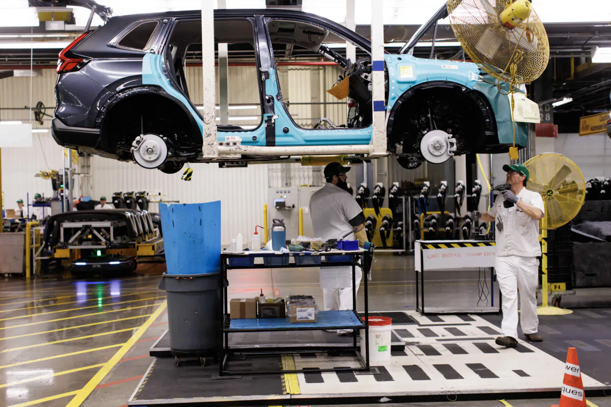 A general view of the Honda CRV production line is shown at a Honda manufacturing plant in Alliston, Ont., April 5, 2023. (The Canadian Press/Cole Burston)