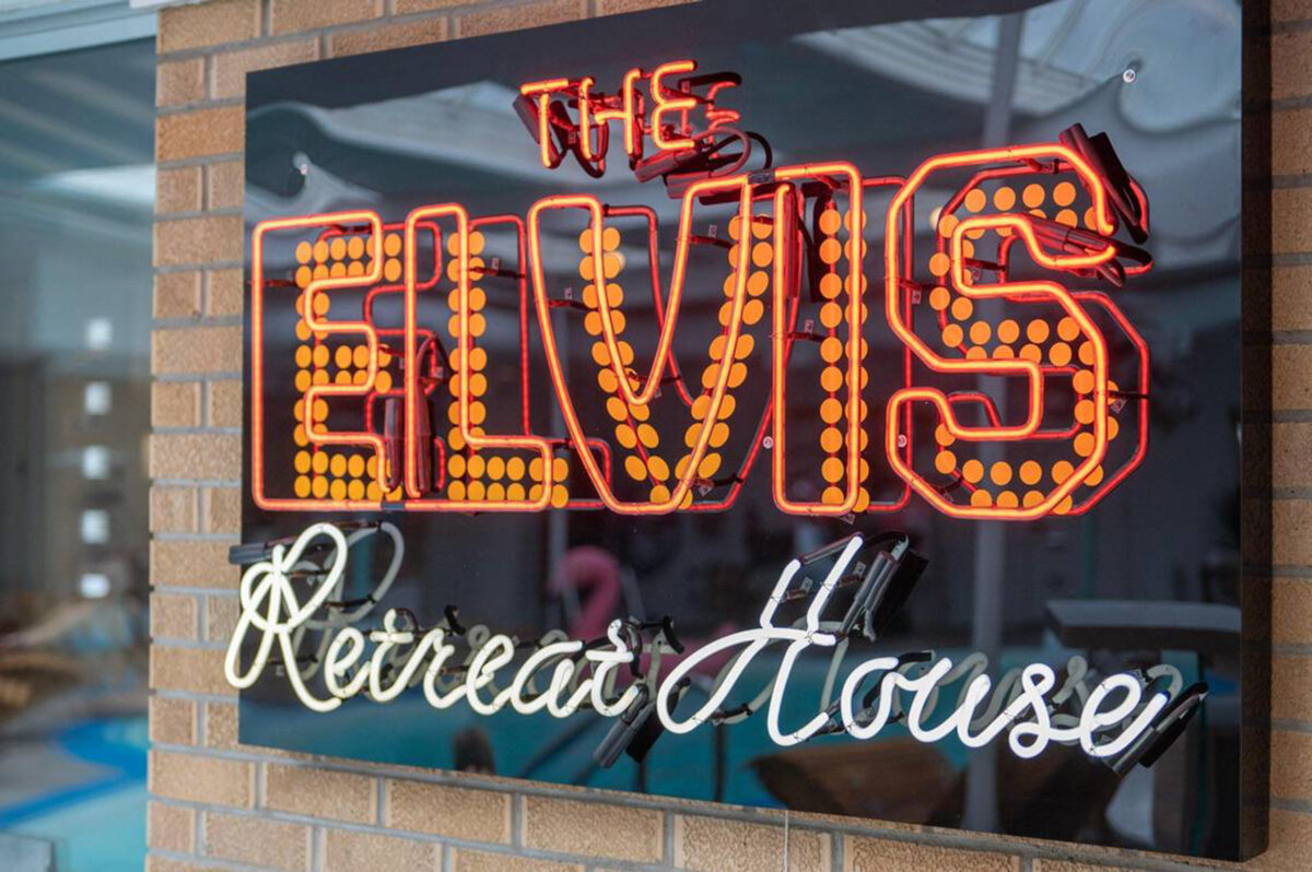 NextImg:Elvis Slept Here? Maybe. but Now You Can at Kansas City Area’s New Elvis Retreat House