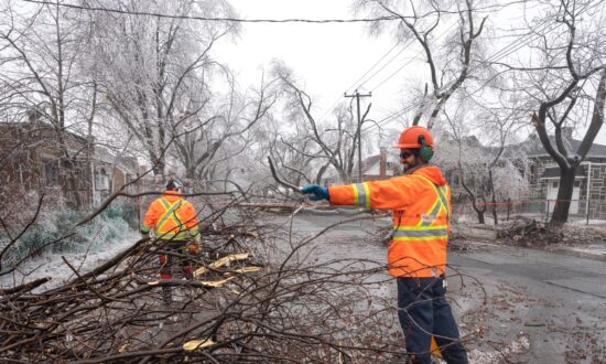 More Than 130,000 Still Without Power in Quebec Following Deadly Ice Storm
