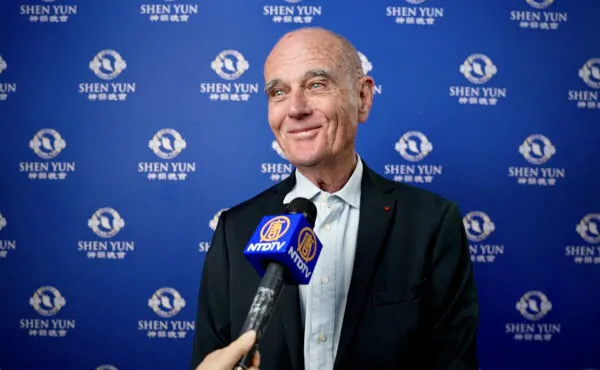 Shen Yun ‘A Pure Moment of Happiness,’ Says Former Naval Officer