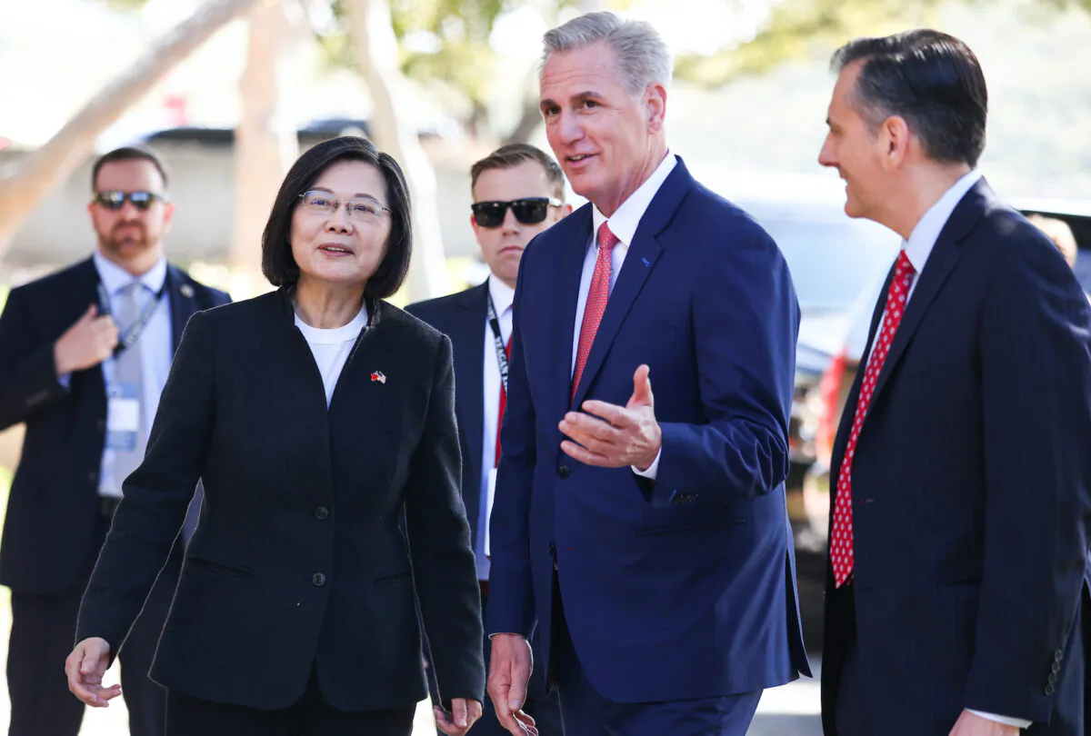 Speaker of the House Kevin McCarthy (R-Calif.) greets Taiwanese President Tsai Ing-wen on arrival at the Ronald Reagan Presidential Library for a bipartisan meeting in Simi Valley, Calif. on April 5, 2023. The historic meeting occurring on U.S. soil has been greeted by threats of retaliation by Beijing. (Mario Tama/Getty Images)