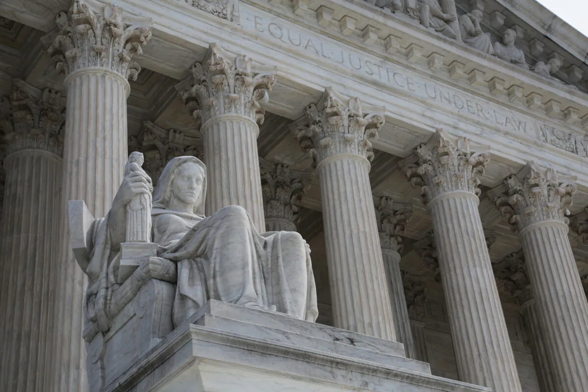 The U.S. Supreme Court in Washington on March 23, 2023. (Richard Moore/The Epoch Times)