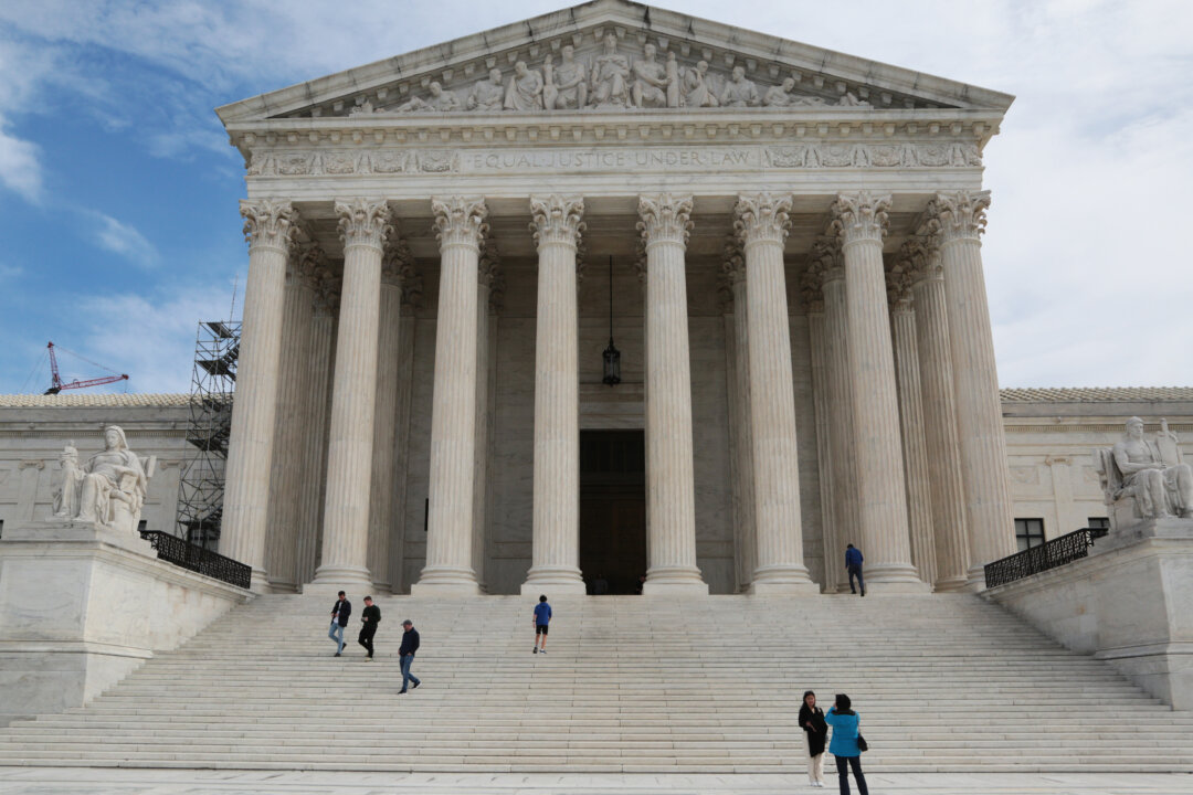 The U.S. Supreme Court in Washington on March 23, 2023. (Richard Moore/The Epoch Times)