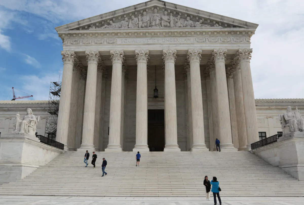 The U.S. Supreme Court in Washington on March 23, 2023. (Richard Moore/The Epoch Times)