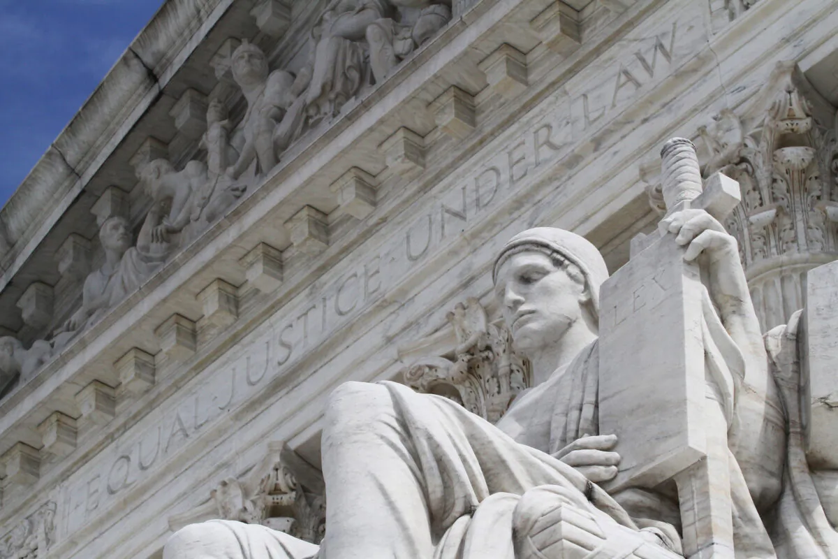 The U.S. Supreme Court in Washington on March 23, 2023. (Richard Moore/The Epoch Times)