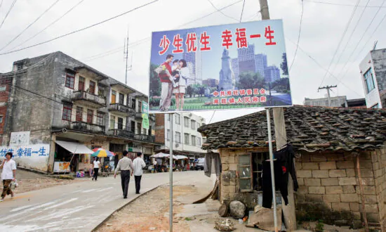 Beijing Attempts to Reverse China’s Population Decline by Softening Barbaric One-Child Policy Slogans