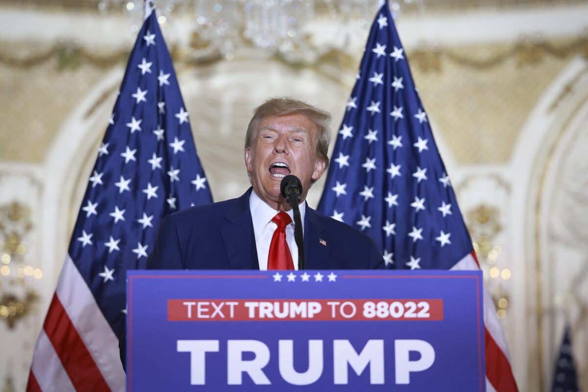 Donald Trump Promises to Bring Back General Michael Flynn If He Wins 2024 Election