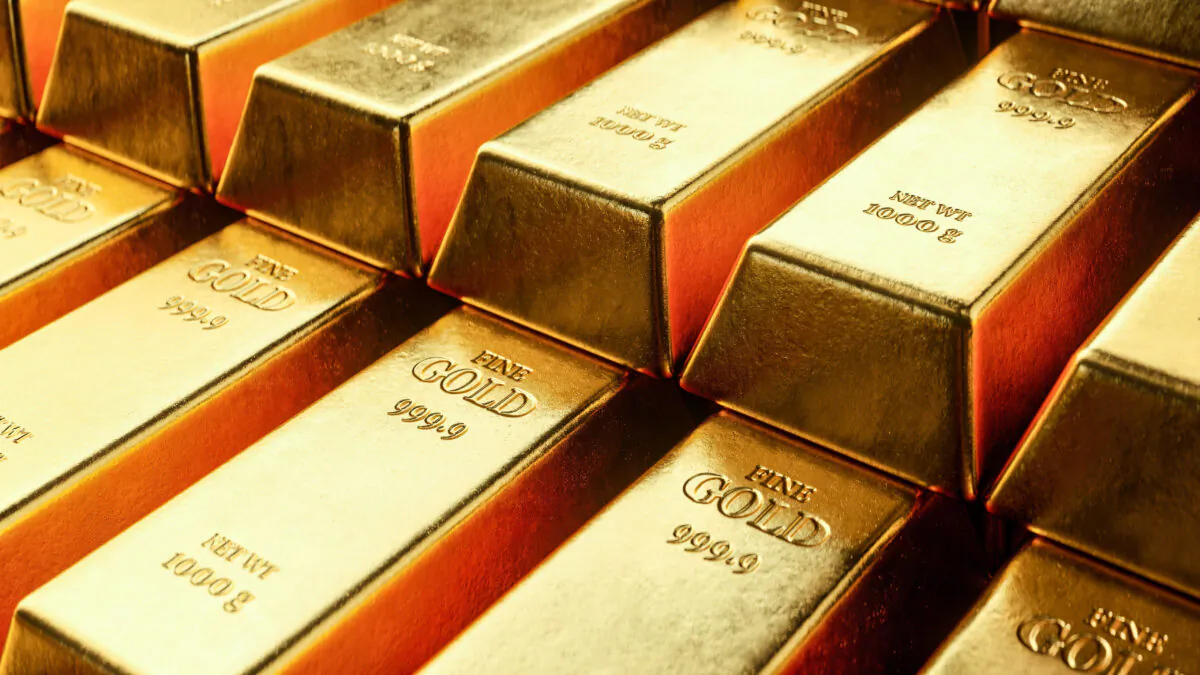 Gold bar (Blue Andy/Shutterstock)