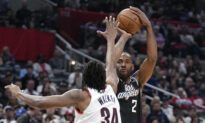 Clippers Beat Blazers to Bolster Hopes of Avoiding Play-In