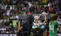USWNT Beat Ireland, Lose Star Mallory Swanson