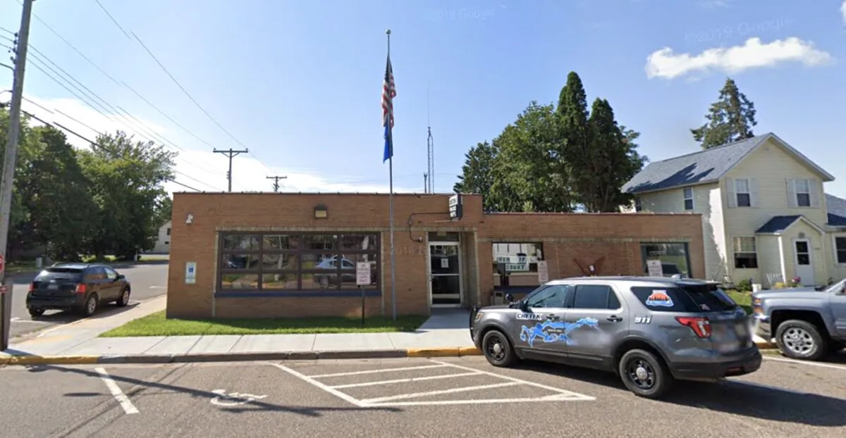 Chetek Police Department in Chetek, Wis., in August 2019. (Google Maps/Screenshot via The Epoch Times)