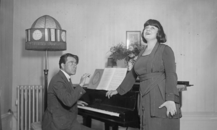 The Untrained Singer Who Became America's First Prima Donna