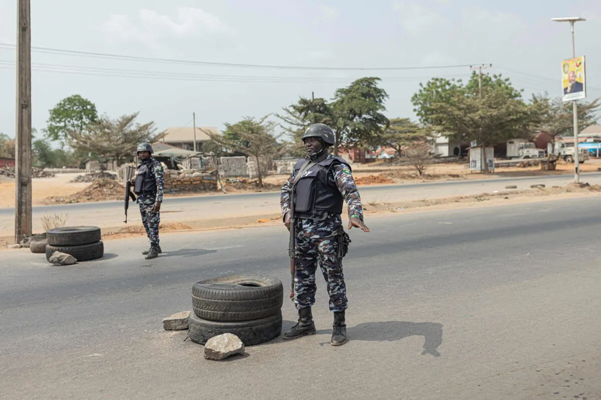 Nigerian police officers in a file photo. (Patrick Meinhardt/AFP via Getty Images)