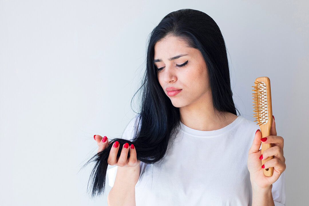 Uncontrolled Blood Sugar Can Lead to Hair Loss, 2 Ways to Reverse It