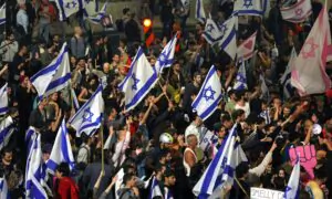 Protesters in Tel Aviv Call for Bringing Hostages Home