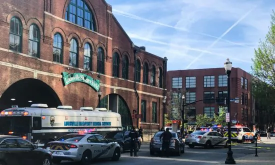 Officer and 2nd Victim in Critical Condition After 5 Killed at Louisville Bank, Including Assailant
