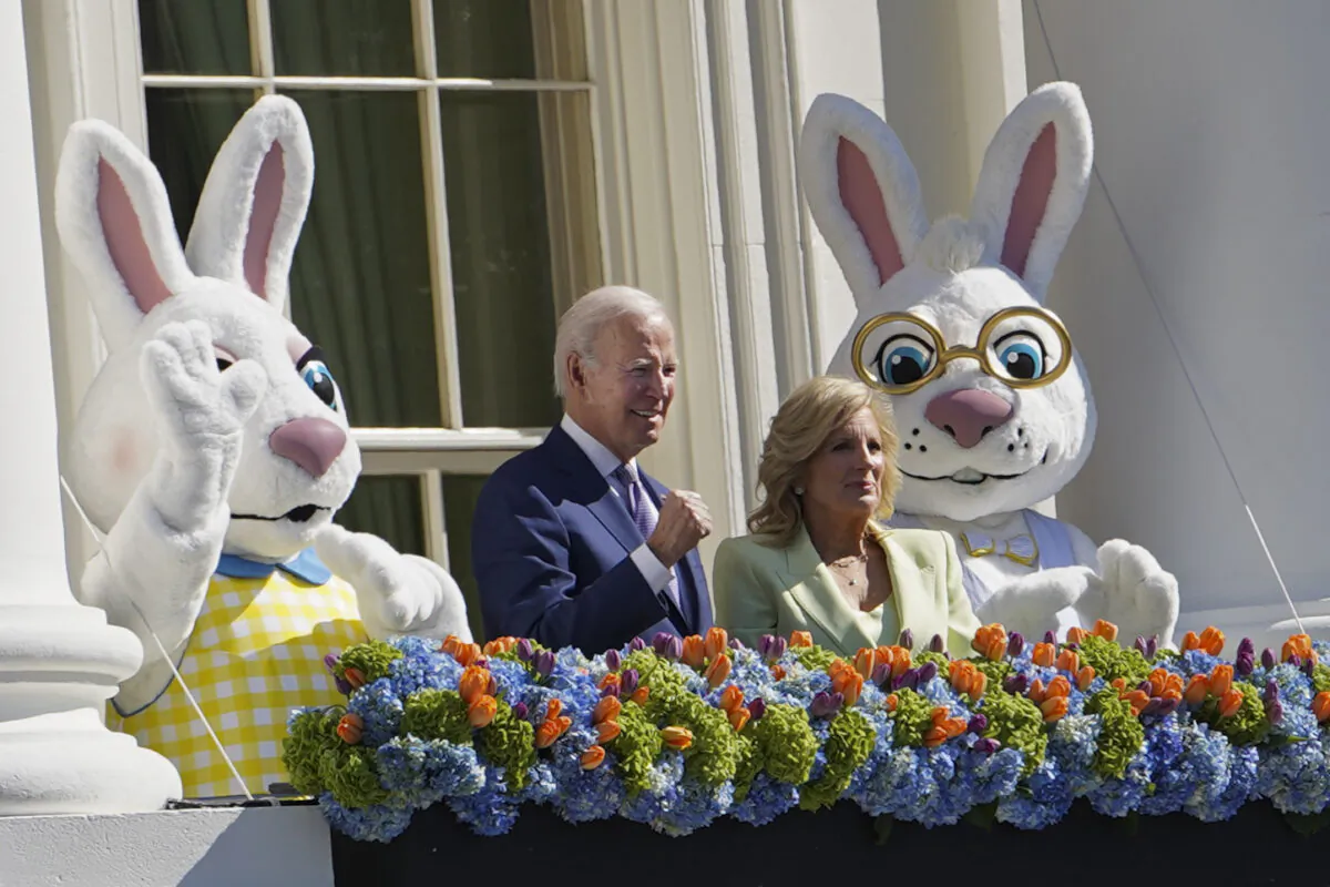 President Joe Biden and First Lady Jill Biden speak at the annual Easter Egg Roll at the White House in Washington on April 10, 2023. (Madalina Vasiliu/The Epoch Times)
