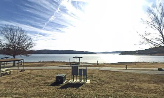 Bodies of Missing Musician, Son Recovered From Arkansas Lake