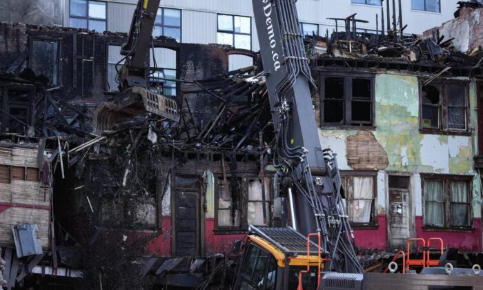 Vancouver Inquest Jury Reviews Fatal Winters Hotel Fire