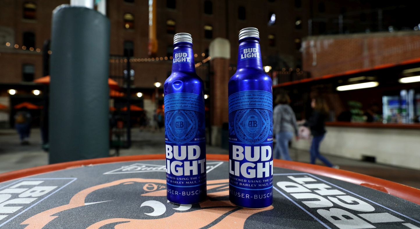 Bud Light Boycott Over Trans Activist Dylan Mulvaney Ad Campaign Has 'Legs,' Analyst Says - Vimarsana News