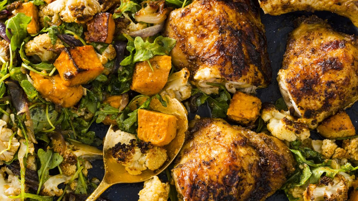 NextImg:A Peruvian-Inspired Marinade Livens up This One-Pan Weeknight Chicken Dinner