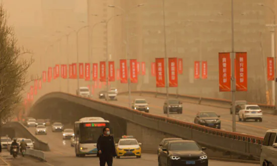 Sandstorms Shroud Beijing, Northern China