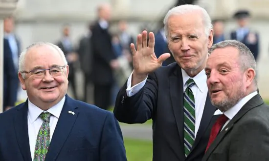 Biden Addresses Irish Parliament, Praises Cooperation on Ukraine, Global Taxation, Climate Change