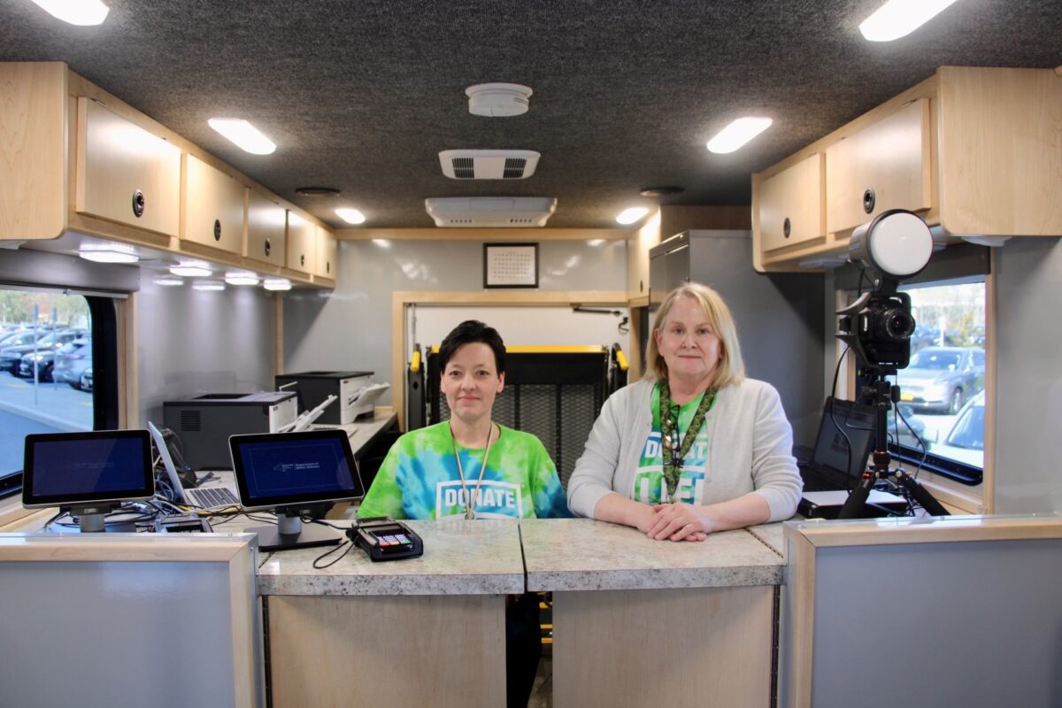 NextImg:Orange County Unveils New Mobile DMV