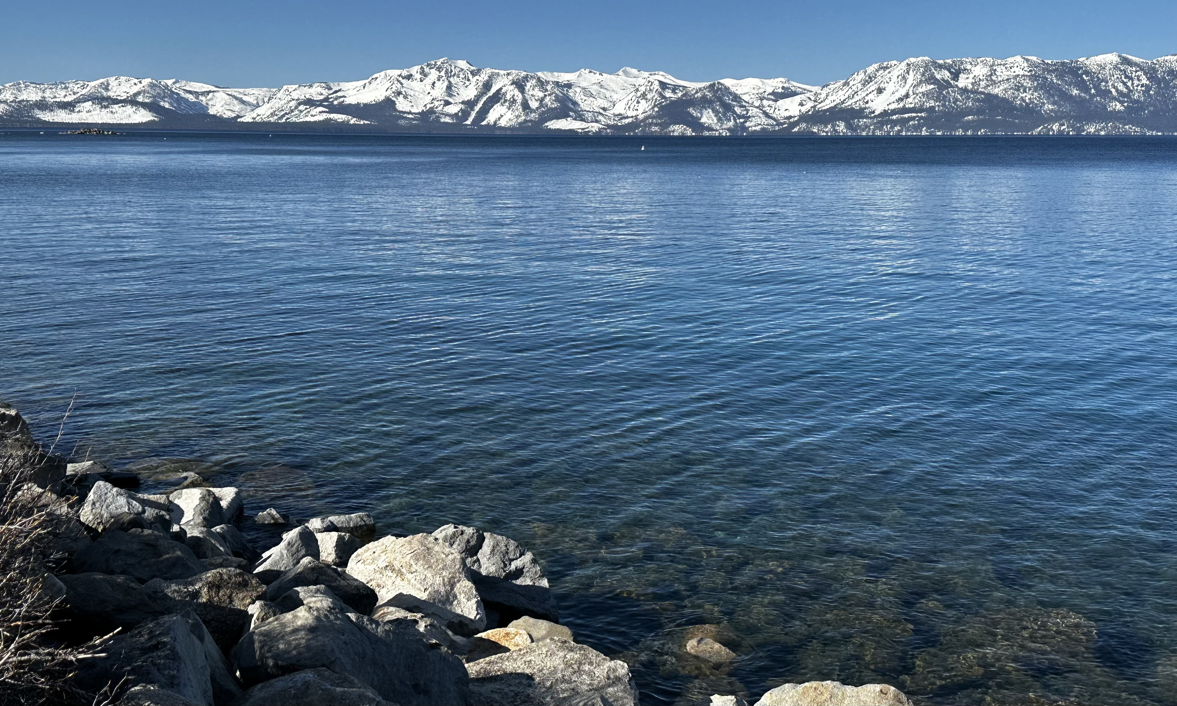 Lake Tahoe Has Clearest Water Since 1980s: Study - Vimarsana News
