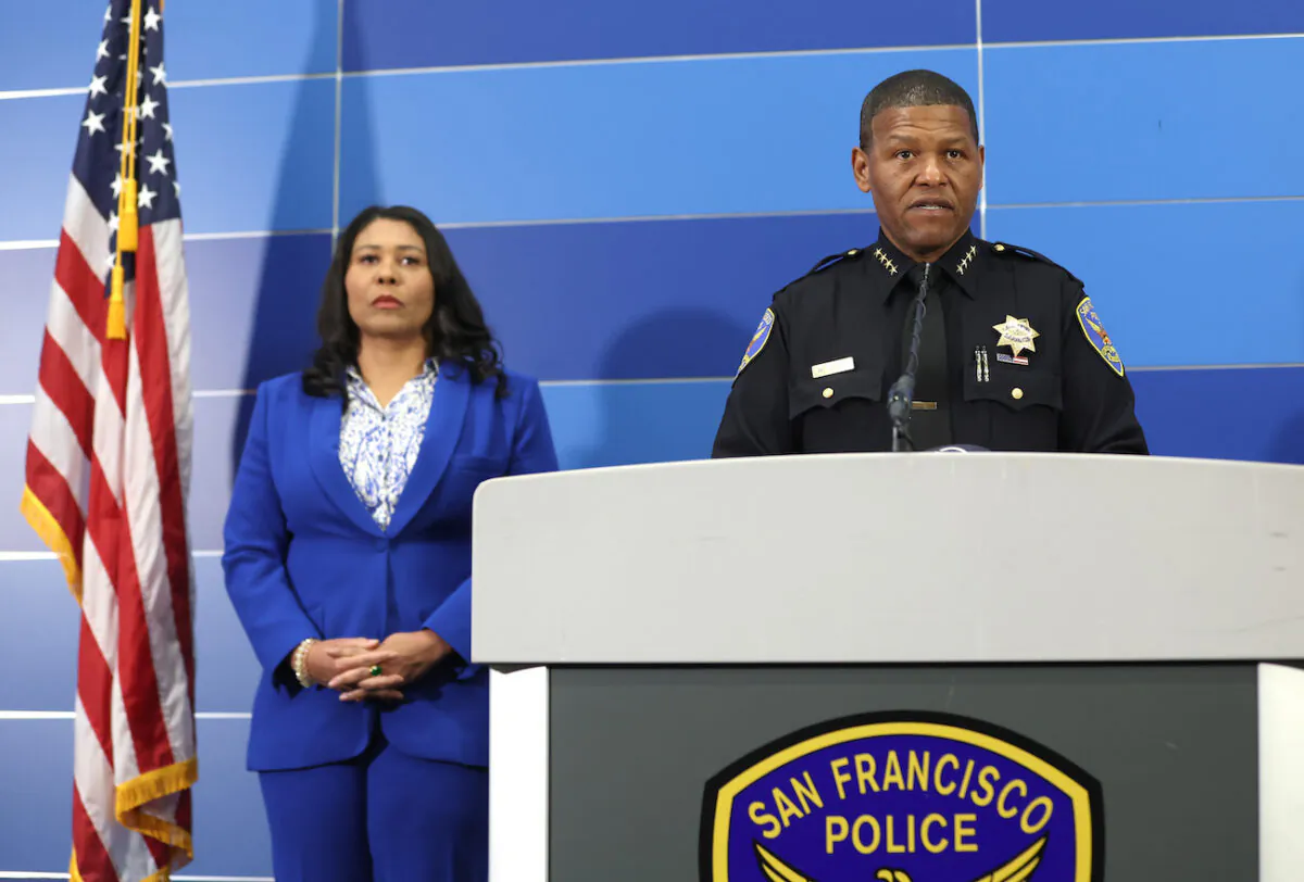 San Francisco police chief William Scott (R) speaks as San Francisco Mayor London Breed (L) looks on during a press conference at San Francisco Police headquarters in San Francisco, Calif., on April 13, 2023. (Justin Sullivan/Getty Images)